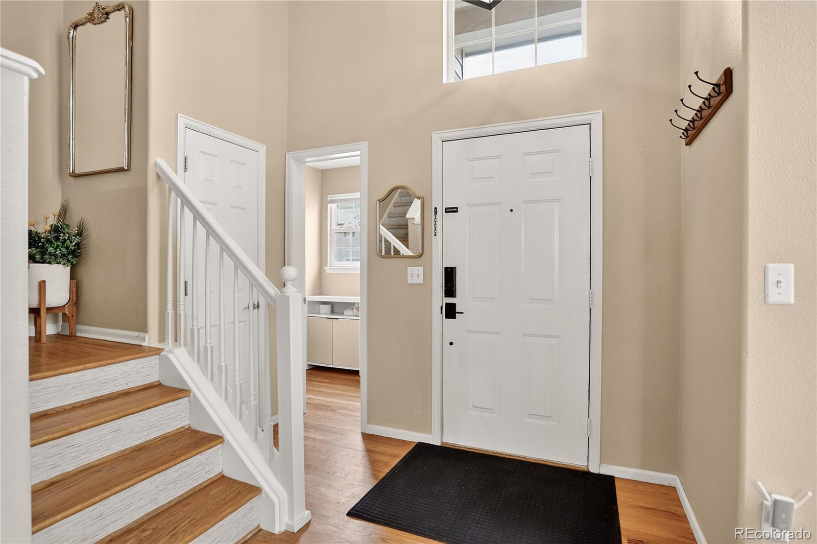 Highlands Ranch, Colorado, 80129, United States, 3 Bedrooms Bedrooms, ,2 BathroomsBathrooms,Residential,For Sale,1941045