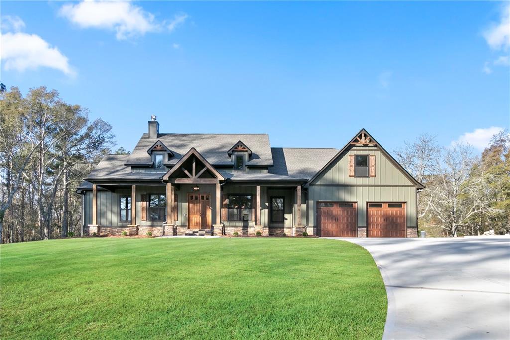 Carrollton, Georgia, 30116, United States, 4 Bedrooms Bedrooms, ,4 BathroomsBathrooms,Residential,For Sale,1897313