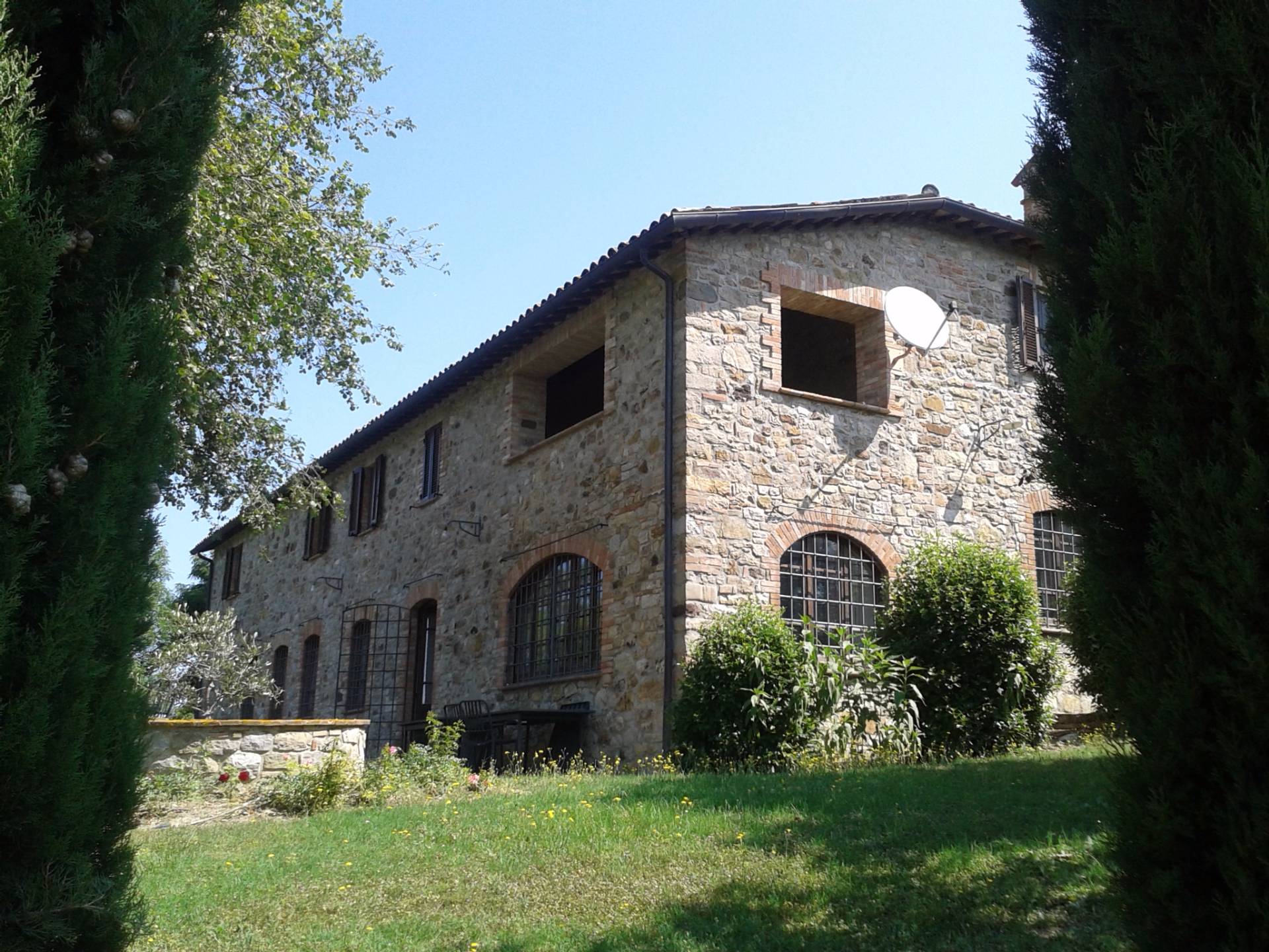via Fossa Taccolla, San Venanzo, Terni, 05010, IT, 8 Bedrooms Bedrooms, ,9 BathroomsBathrooms,Residential,For Sale,via Fossa Taccolla,398096