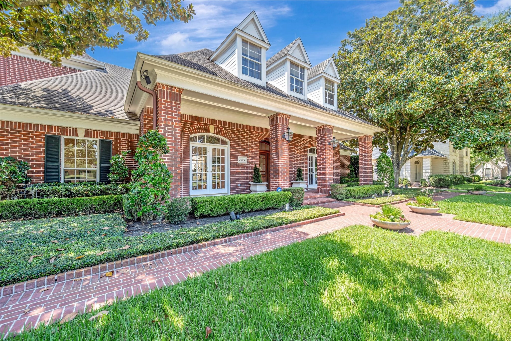 Pineloch Dr, Houston, TX 77062 #1