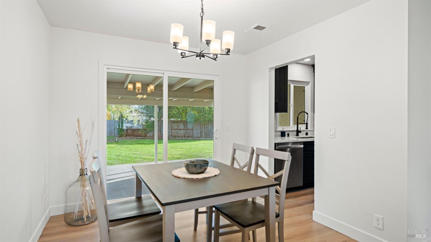 Suisun City, California, 94585, United States, 3 Bedrooms Bedrooms, ,2 BathroomsBathrooms,Residential,For Sale,1993355