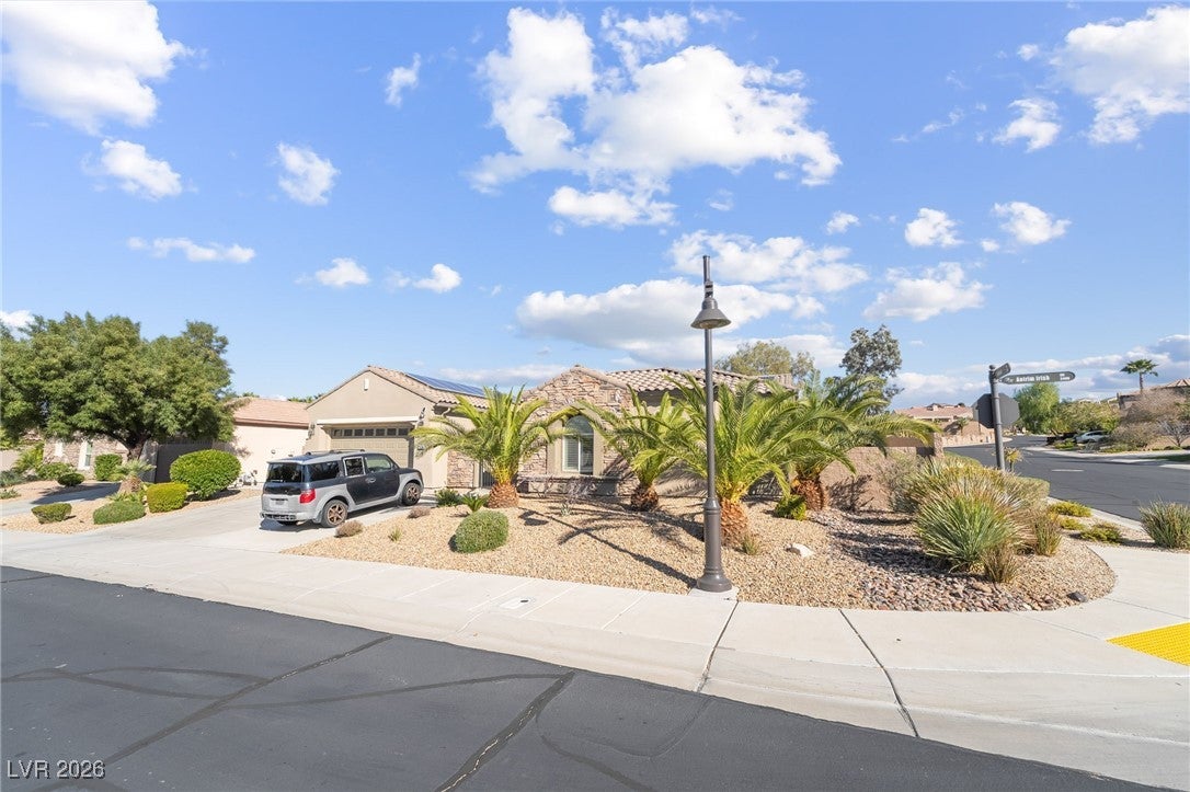 Henderson, Nevada, 89044, United States, 4 Bedrooms Bedrooms, ,4 BathroomsBathrooms,Residential,For Sale,2009744