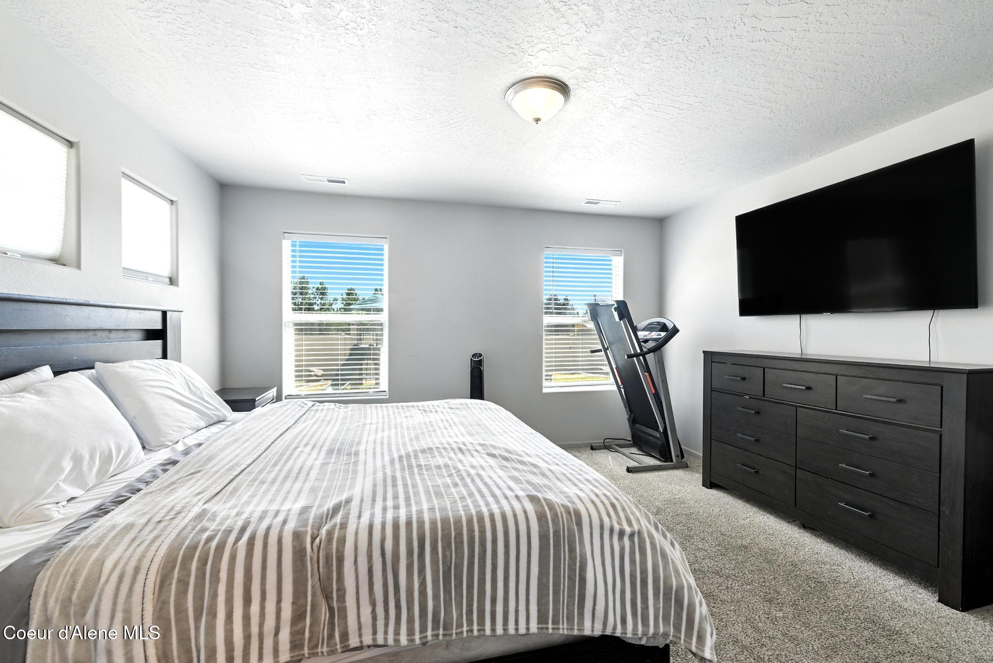 Rathdrum, Idaho, 83858, United States, 4 Bedrooms Bedrooms, ,Residential,For Sale,1951691