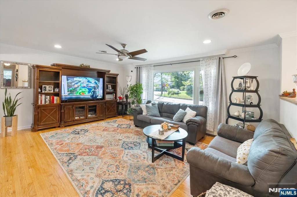 Twp of Washington, New Jersey, 07676, United States, 4 Bedrooms Bedrooms, ,3 BathroomsBathrooms,Residential,For Sale,1925733