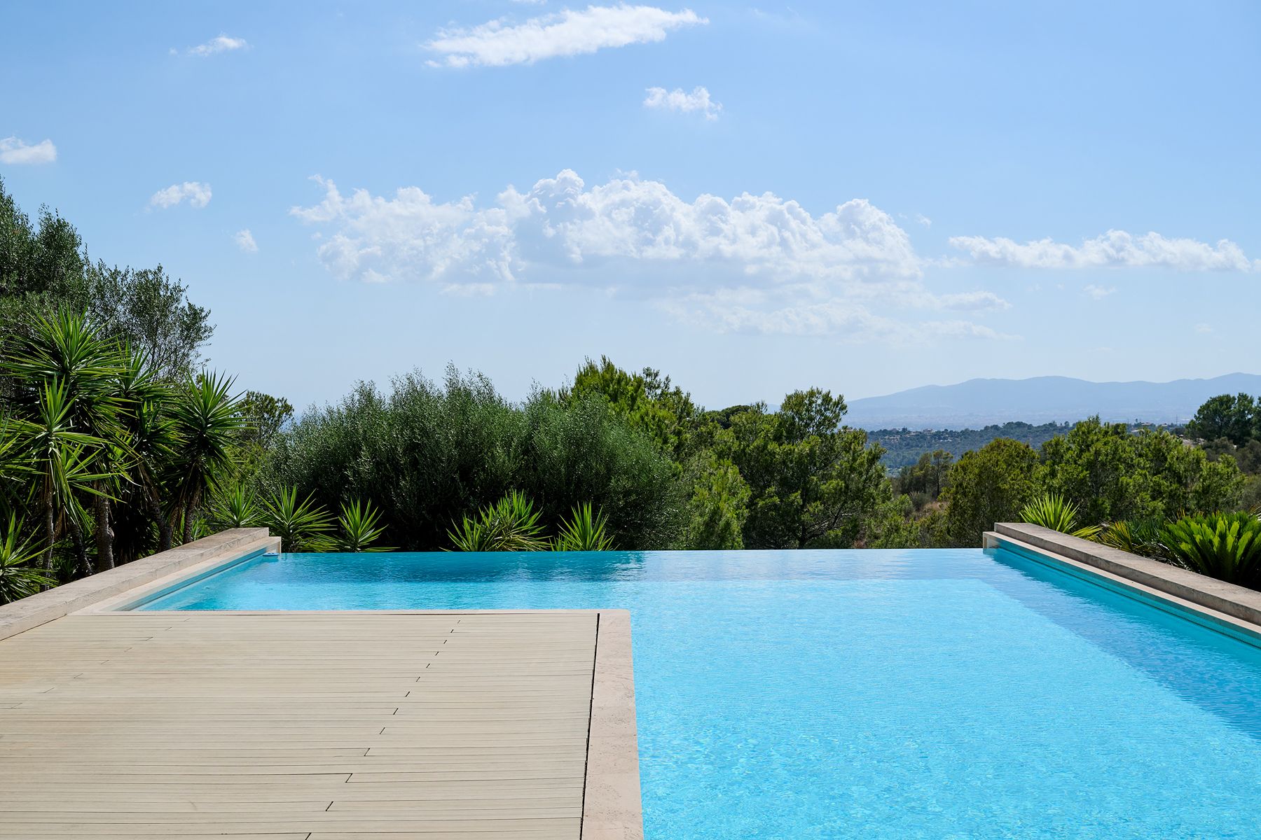  Design villa with panoramic views in Puntiró - 物件實景