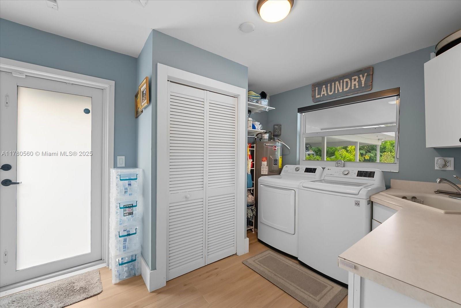 Palmetto Bay, Florida, 33158, United States, 4 Bedrooms Bedrooms, ,3 BathroomsBathrooms,Residential,For Sale,1995550