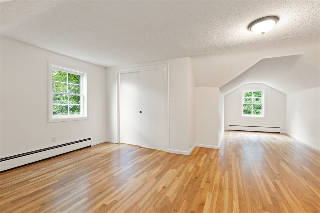 Lowell, Massachusetts, 01852, United States, 4 Bedrooms Bedrooms, ,3 BathroomsBathrooms,Residential,For Sale,1885634