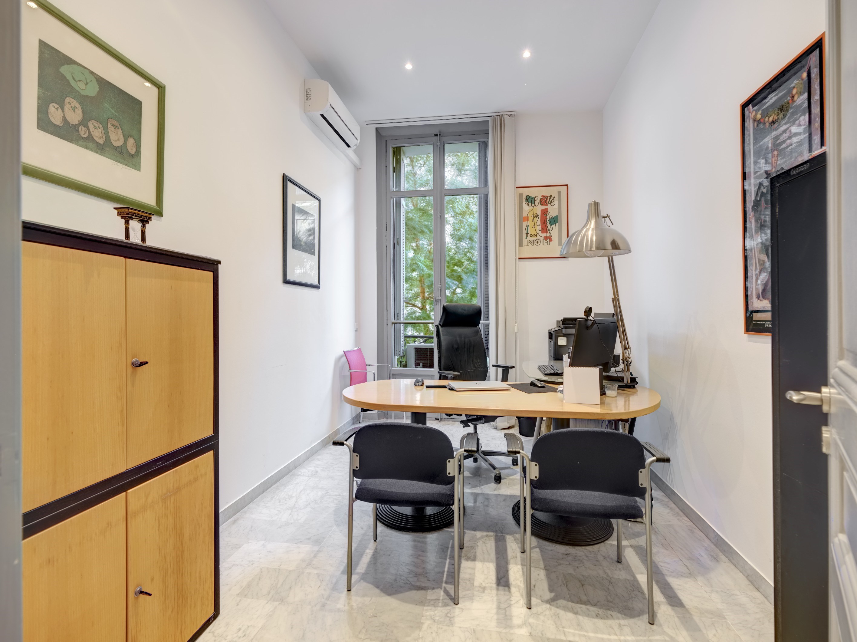  170 m² bourgeois apartment for sale in Cannes city centre - 物件實景