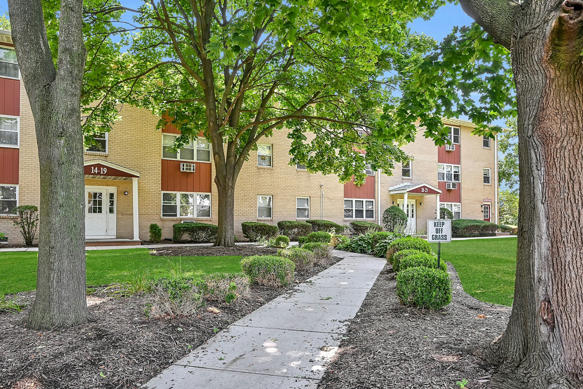  2 Radio Avenue, Secaucus, NJ 07094 - 物件實景