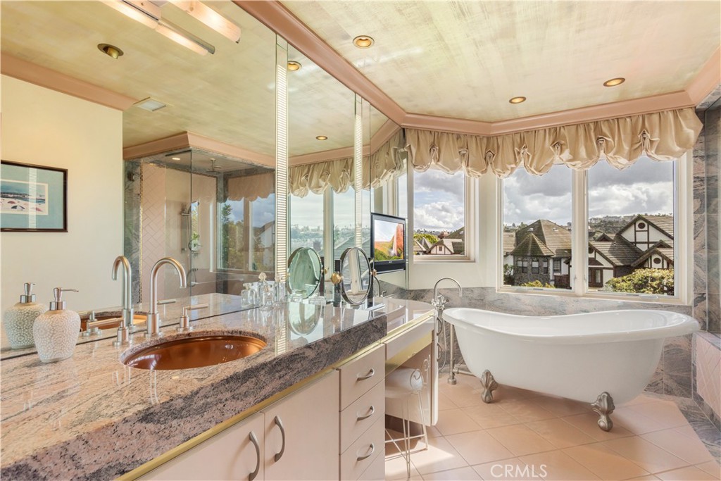 Carlsbad, California, 92009, United States, 3 Bedrooms Bedrooms, ,3 BathroomsBathrooms,Residential,For Sale,1997019