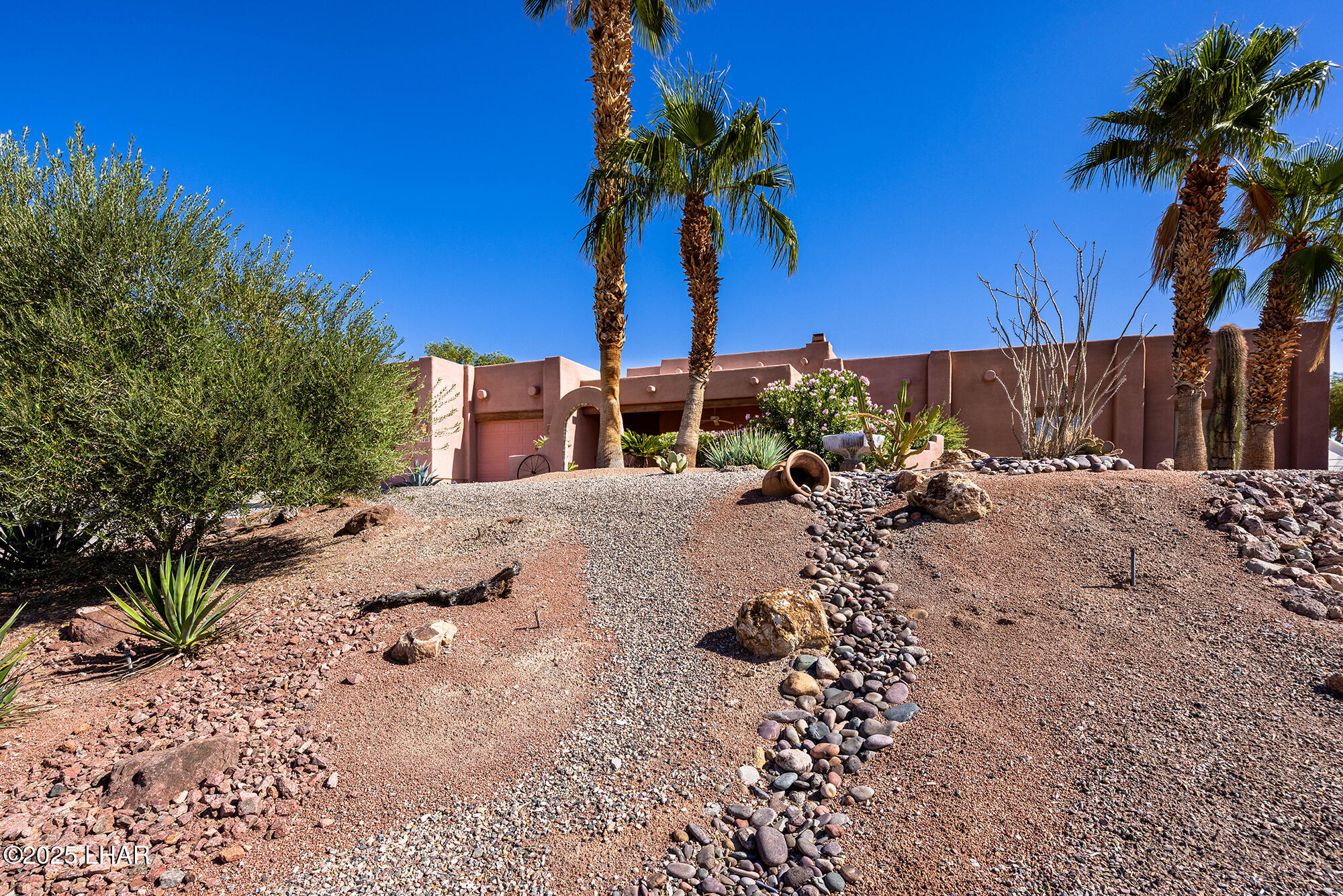 Lake Havasu City, Arizona, 86406, United States, 5 Bedrooms Bedrooms, ,3 BathroomsBathrooms,Residential,For Sale,1996890