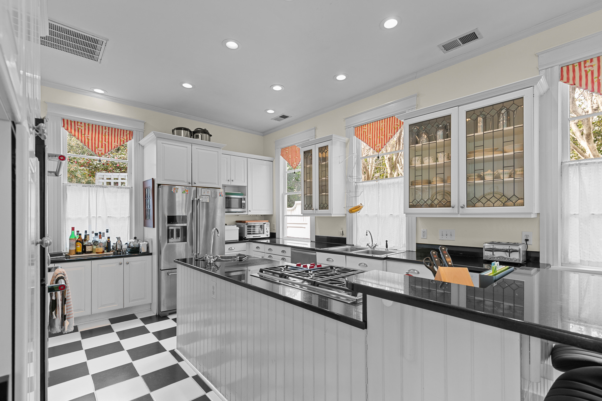  318 North Churton Street, Hillsborough, NC 27278 - 物件實景