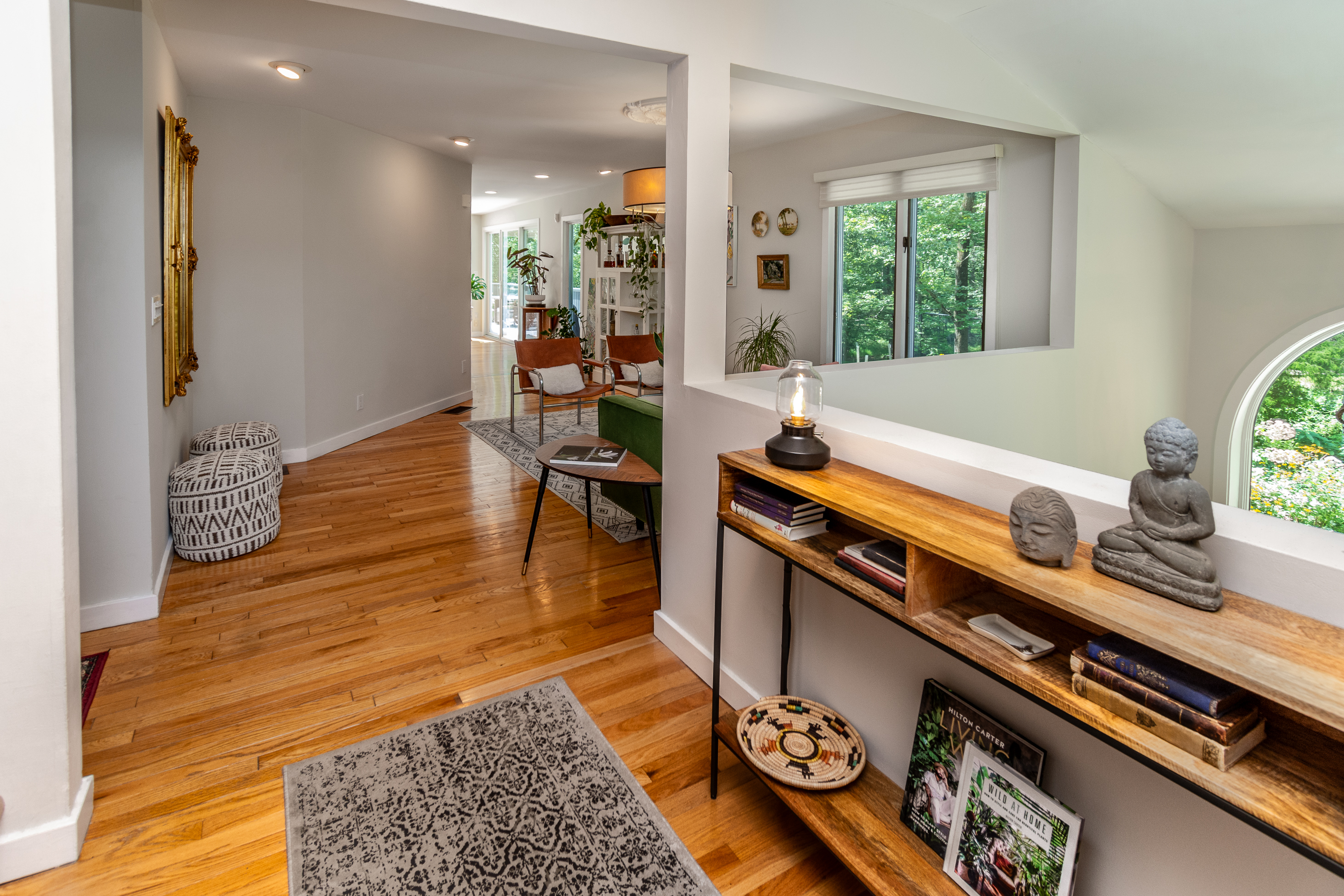  One-of-a-Kind Contemporary - 物件實景
