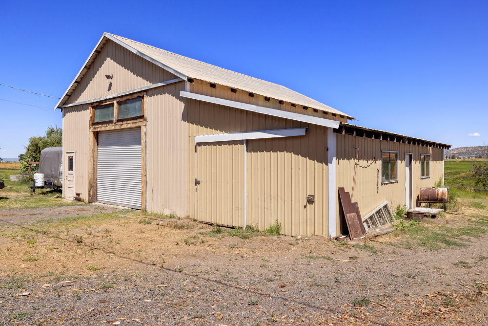 KLAMATH FALLS, Oregon, 97603, United States, 3 Bedrooms Bedrooms, ,2 BathroomsBathrooms,Residential,For Sale,1984285