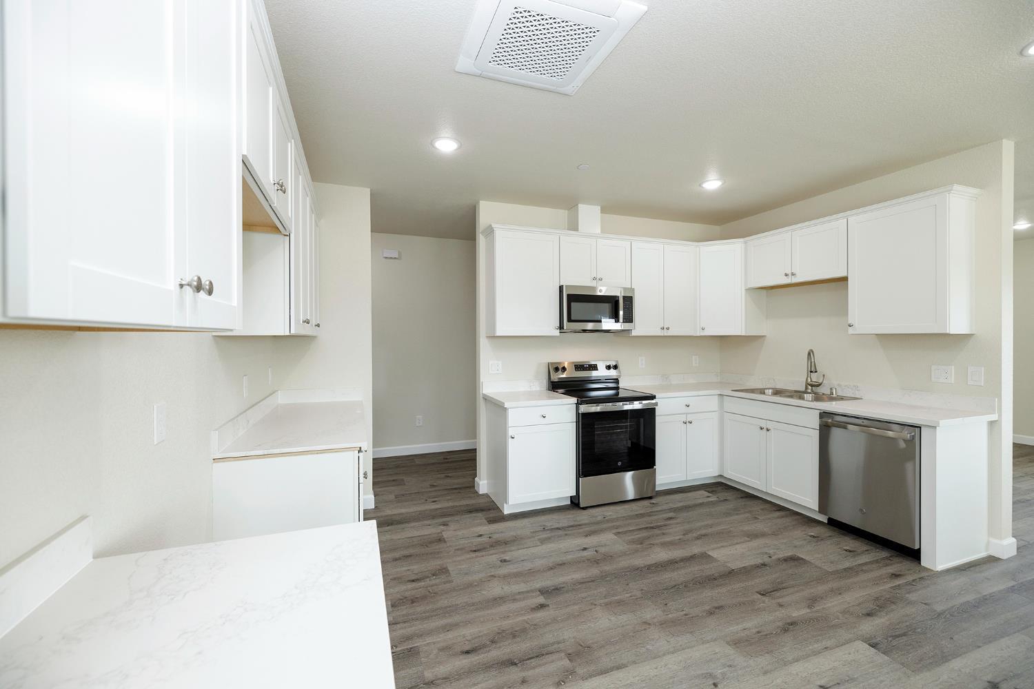 Patterson, California, 95363, United States, ,Residential,For Sale,2049183