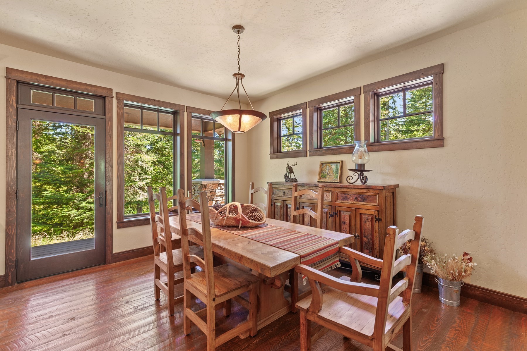  Eagles Mere Ranchette w SHOP - 物件實景