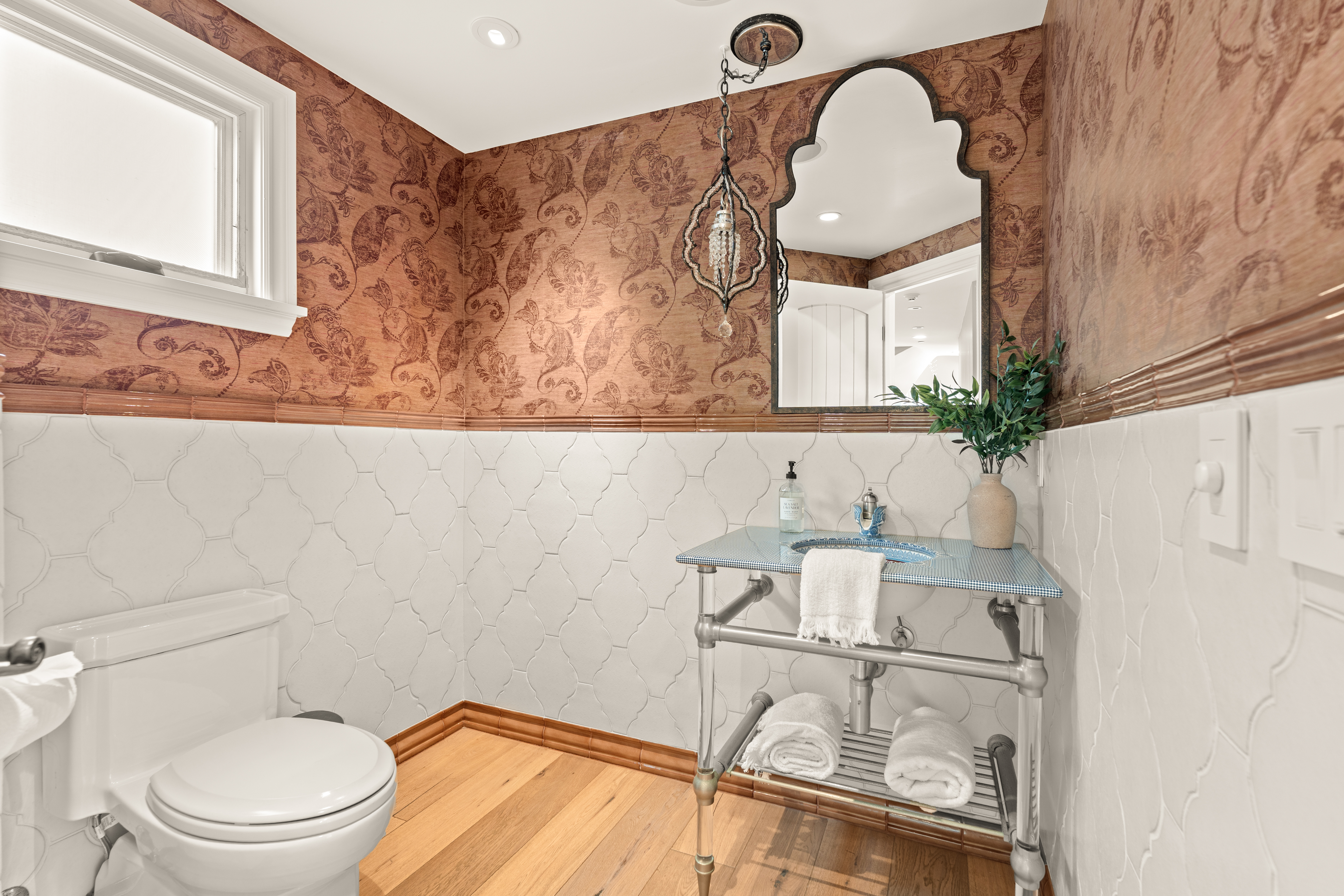  1096 Belfast Lane, Ventura, CA 93001 - 物件實景