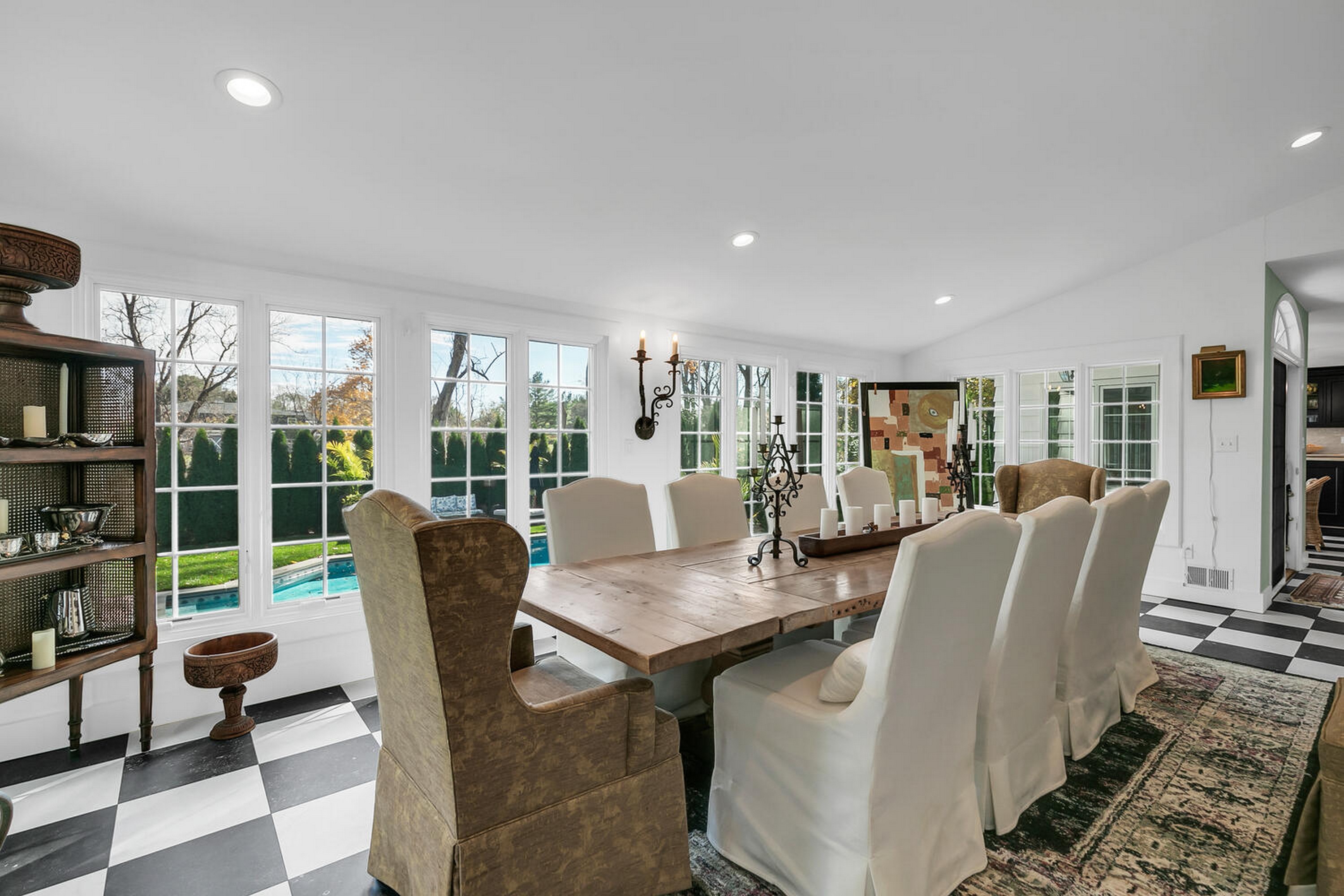  16 Mulberry Lane - 物件實景