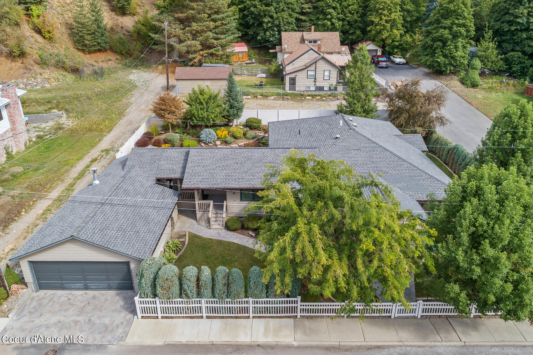 Kellogg, Idaho, 83837, United States, 3 Bedrooms Bedrooms, ,3 BathroomsBathrooms,Residential,For Sale,1915228
