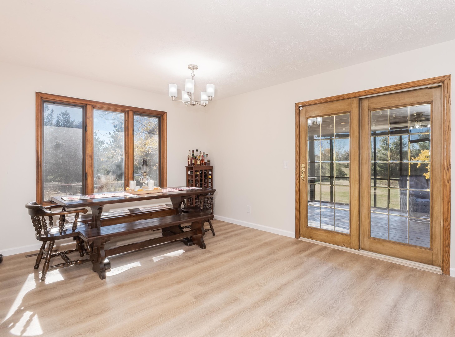 Heyworth, Illinois, 61745, United States, 3 Bedrooms Bedrooms, ,3 BathroomsBathrooms,Residential,For Sale,1989180