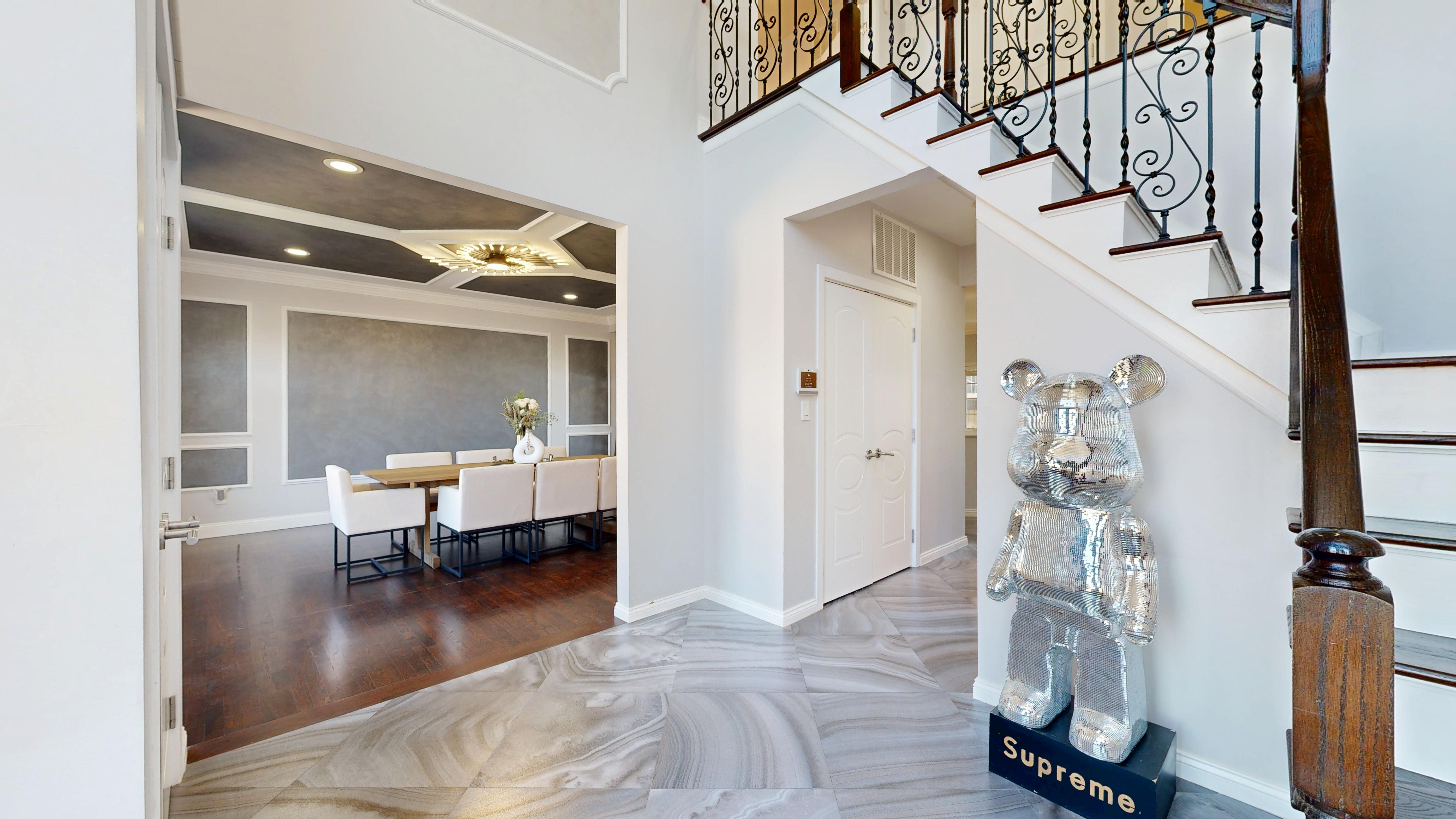 Staten Island, New York, 10301, United States, 6 Bedrooms Bedrooms, ,4 BathroomsBathrooms,Residential,For Sale,1976673