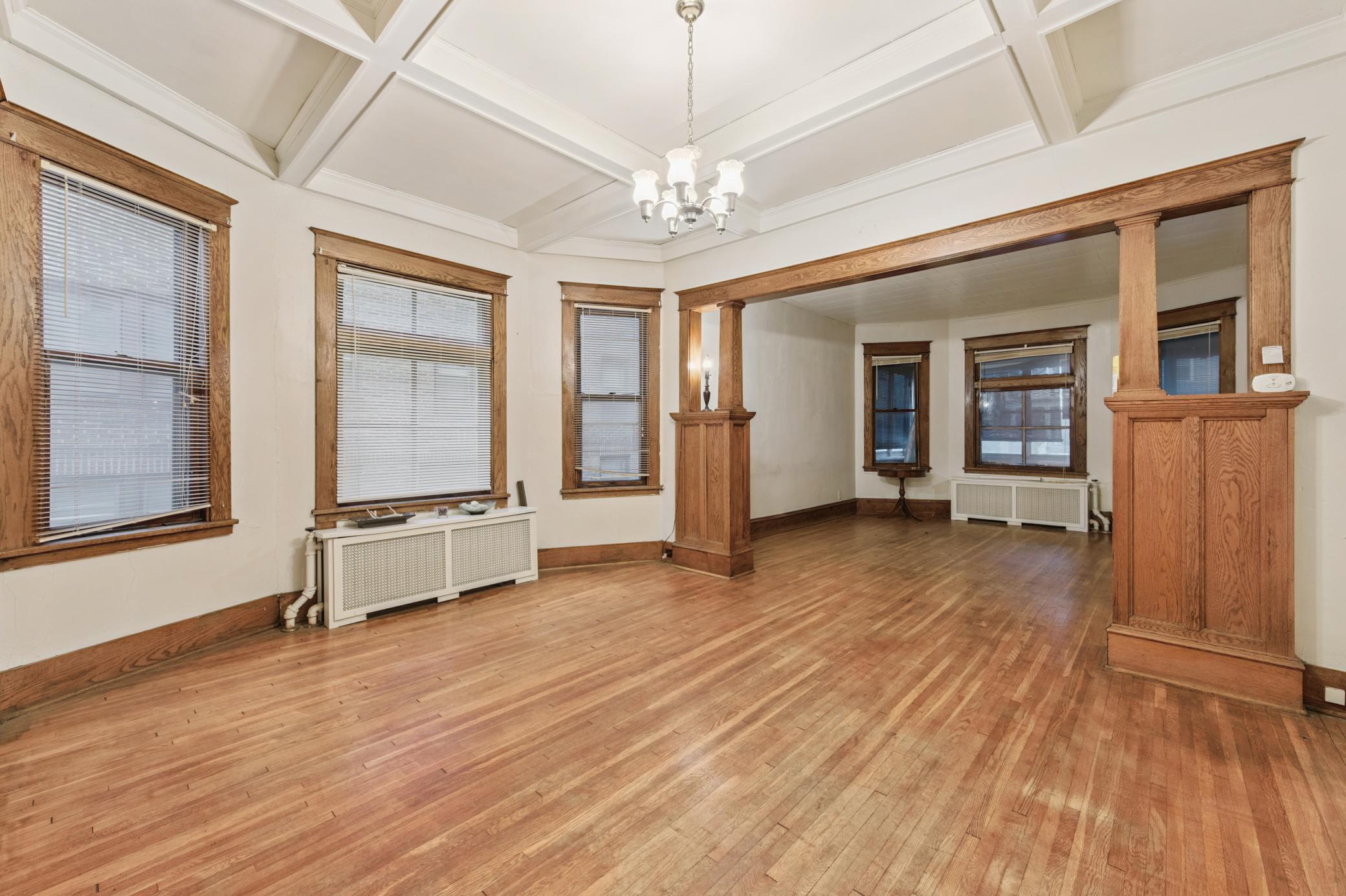 Saint Paul, Minnesota, 55104, United States, ,Residential,For Sale,1932616