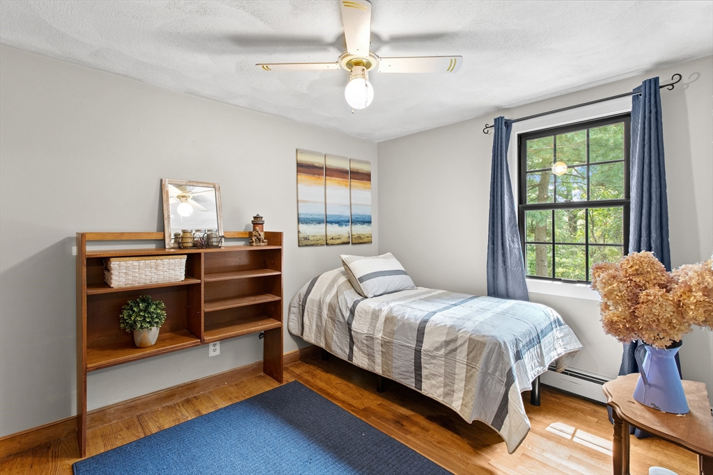Waltham, Massachusetts, 02451, United States, 4 Bedrooms Bedrooms, ,2 BathroomsBathrooms,Residential,For Sale,1914074