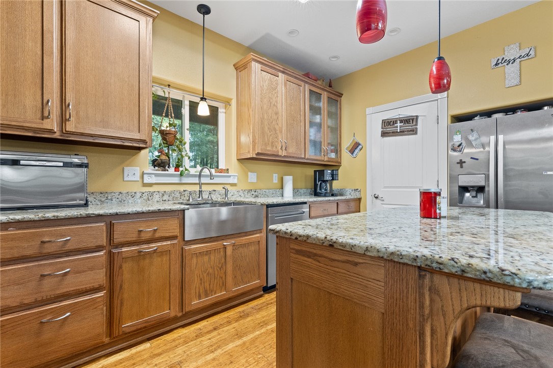 Dogpatch, Arkansas, 72648, United States, 3 Bedrooms Bedrooms, ,3 BathroomsBathrooms,Residential,For Sale,1958320