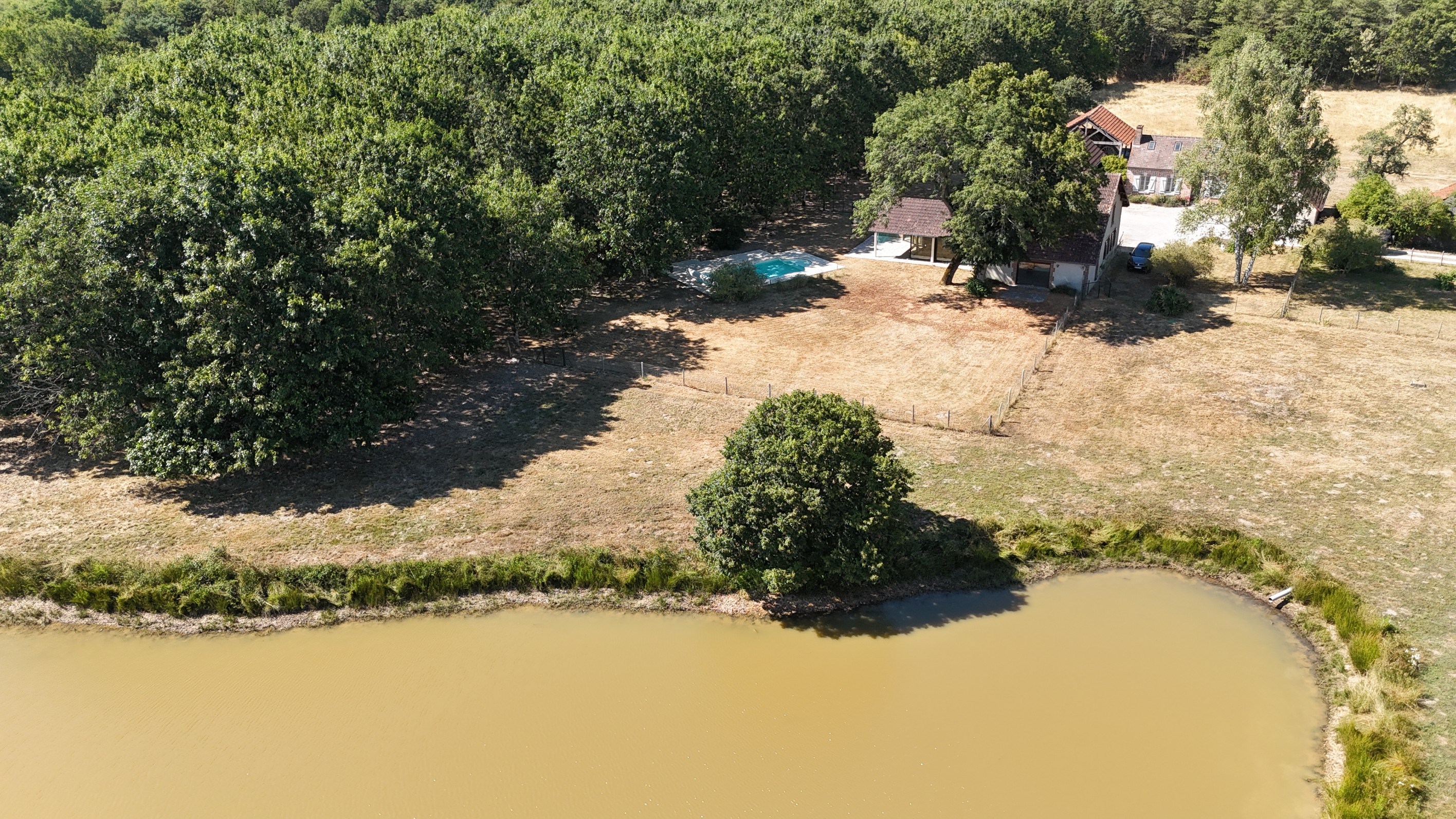 Exceptional Country Estate in the Heart of Sologne – Over 18 Hectares of Unspoi… - 物件實景