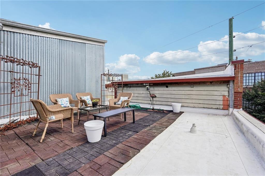 Atlanta, Georgia, 30313, United States, 2 Bedrooms Bedrooms, ,3 BathroomsBathrooms,Residential,For Sale,1978100