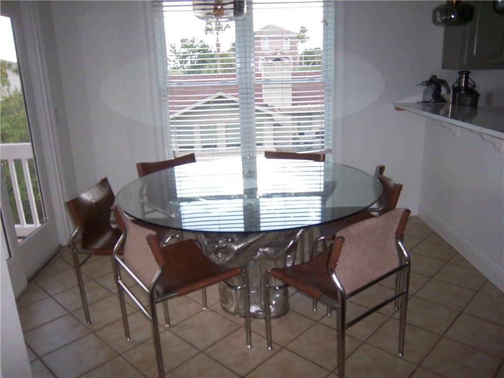 Brunswick, Georgia, 31520, United States, 3 Bedrooms Bedrooms, ,3 BathroomsBathrooms,Residential,For Sale,1895763