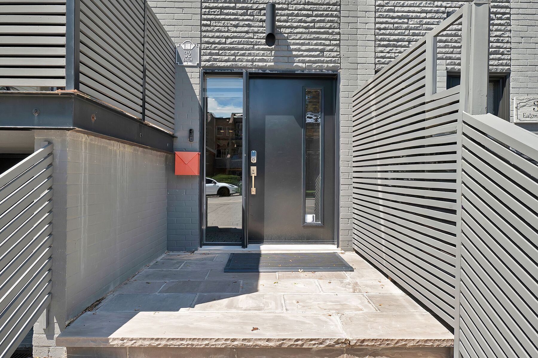  Modern Danforth Village Living - 物件實景