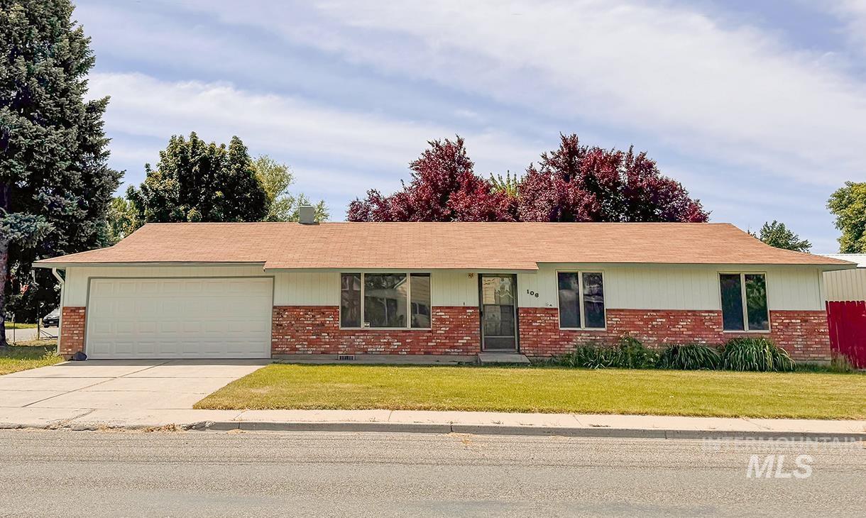 16th St, Fruitland, ID 83619