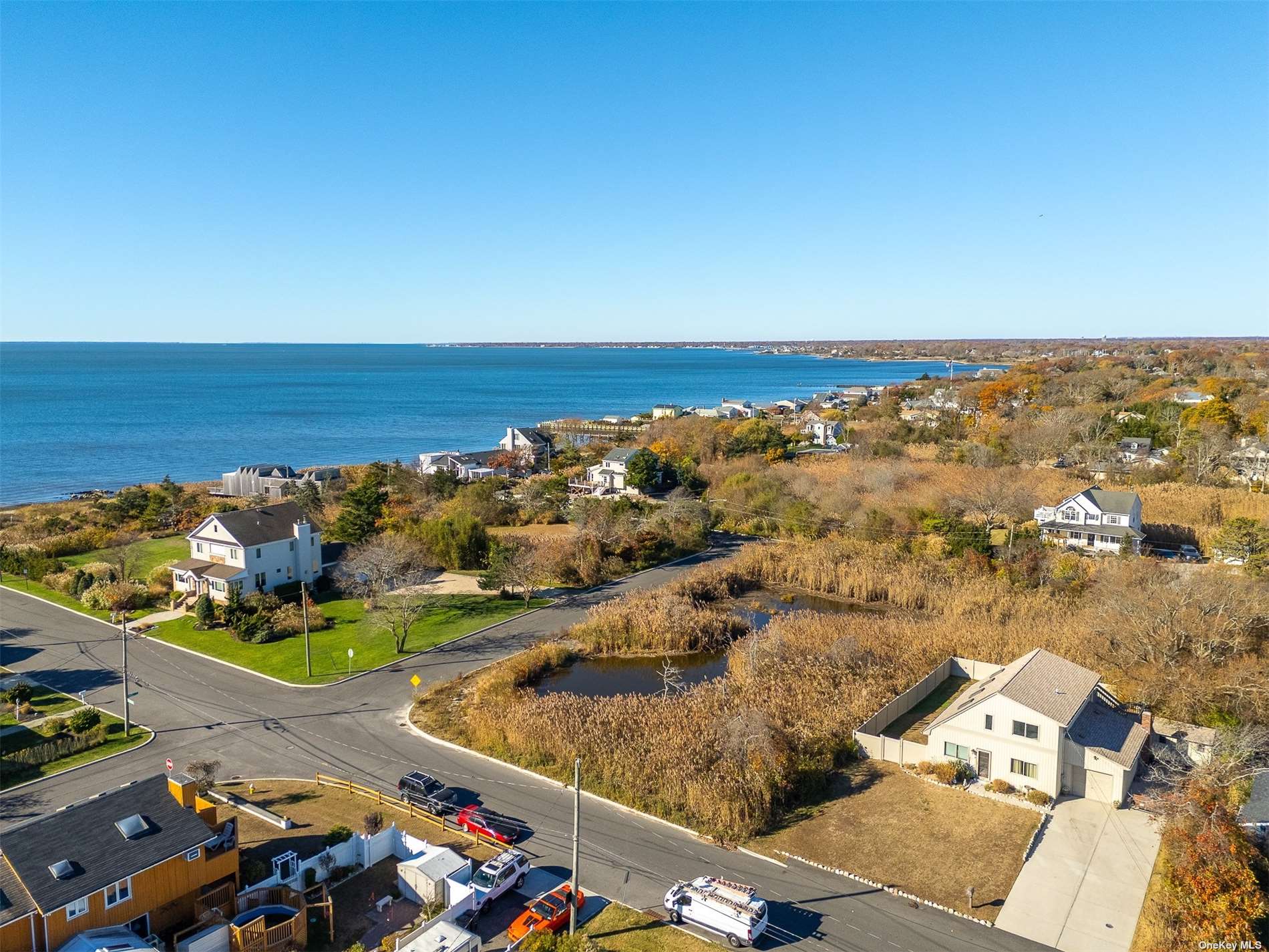 304 S Dunton Avenue, East Patchogue, New York, 11772, United States, 3 Bedrooms Bedrooms, ,2 BathroomsBathrooms,Residential,For Sale,304 S Dunton Avenue,1655812