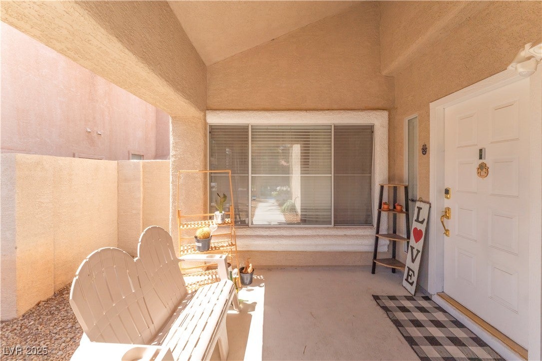 Las Vegas, Nevada, 89117, United States, 3 Bedrooms Bedrooms, ,3 BathroomsBathrooms,Residential,For Sale,1982245