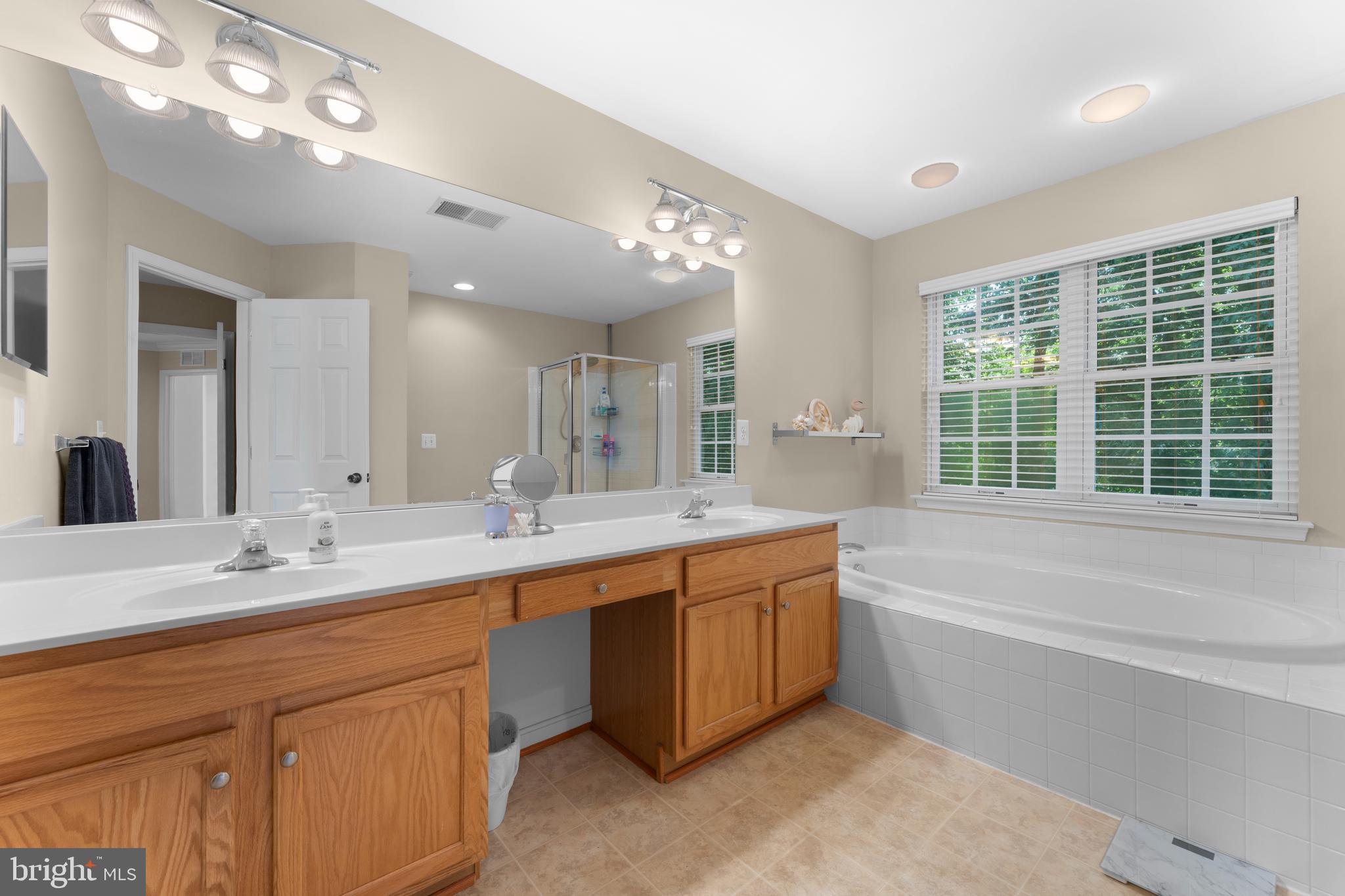 Culpeper, Virginia, 22701, United States, 4 Bedrooms Bedrooms, ,3 BathroomsBathrooms,Residential,For Sale,1864481