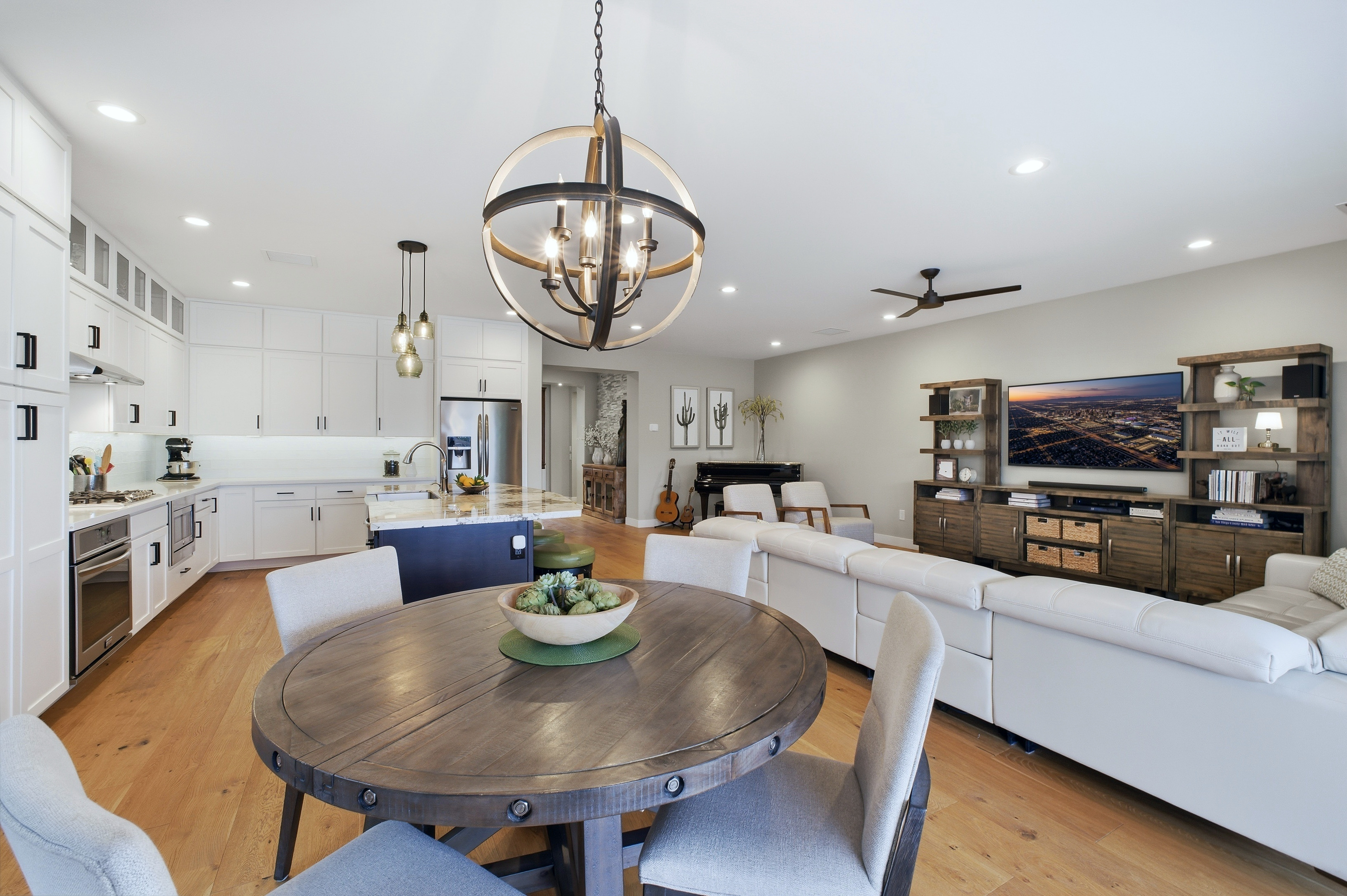  8236 E Hermosa Vista Drive  Mesa, AZ - 物件實景