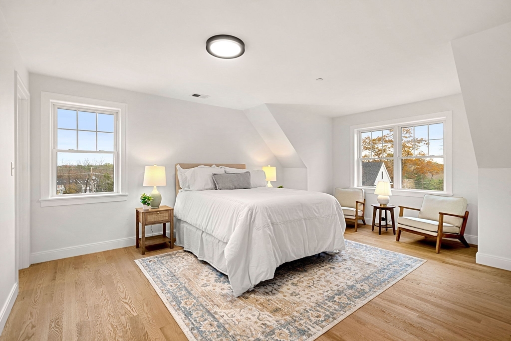 Haverhill, Massachusetts, 01830, United States, 4 Bedrooms Bedrooms, ,4 BathroomsBathrooms,Residential,For Sale,1993462