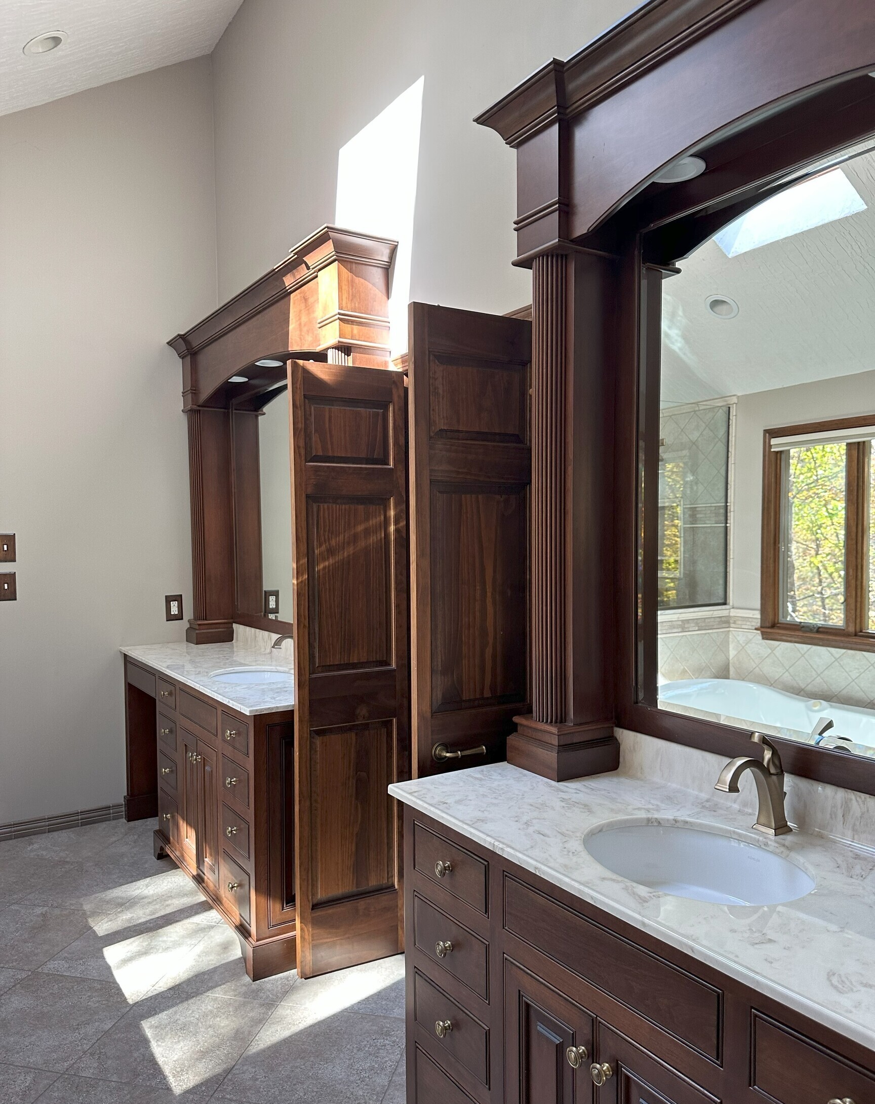 Fishers, Indiana, 46038, United States, 6 Bedrooms Bedrooms, ,4 BathroomsBathrooms,Residential,For Sale,1987782