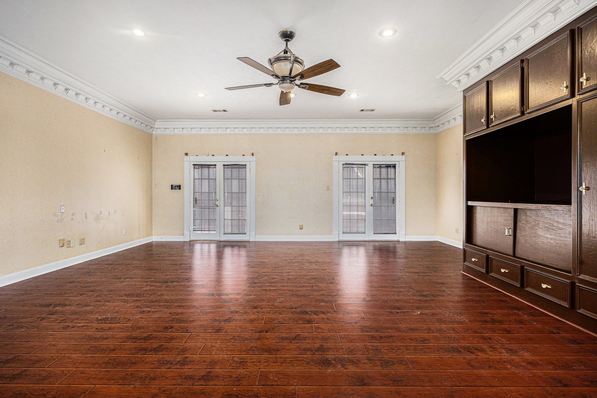Spring, Texas, 77379, United States, 5 Bedrooms Bedrooms, ,8 BathroomsBathrooms,Residential,For Sale,1906777