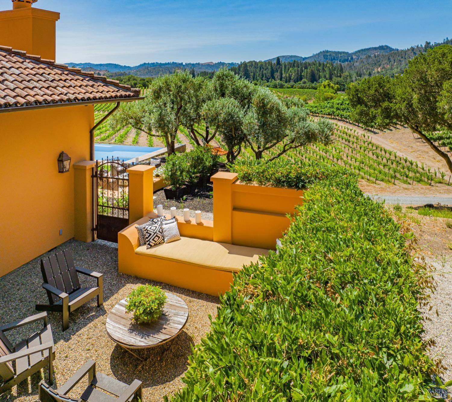 Calistoga, California, 94515, United States, 8 Bedrooms Bedrooms, ,10 BathroomsBathrooms,Residential,For Sale,1896819