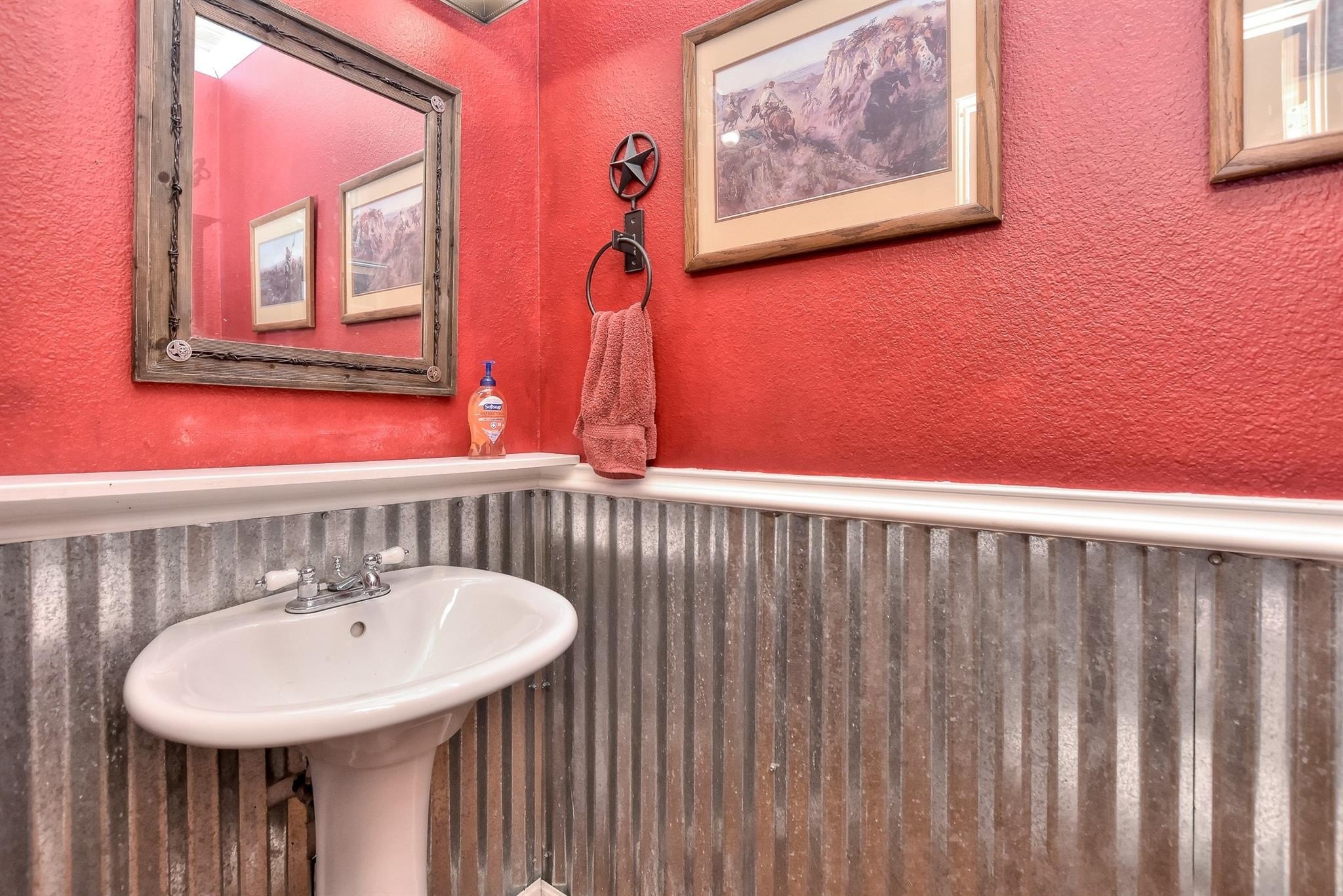 Lampasas, Texas, 76550, United States, 3 Bedrooms Bedrooms, ,3 BathroomsBathrooms,Residential,For Sale,1983248