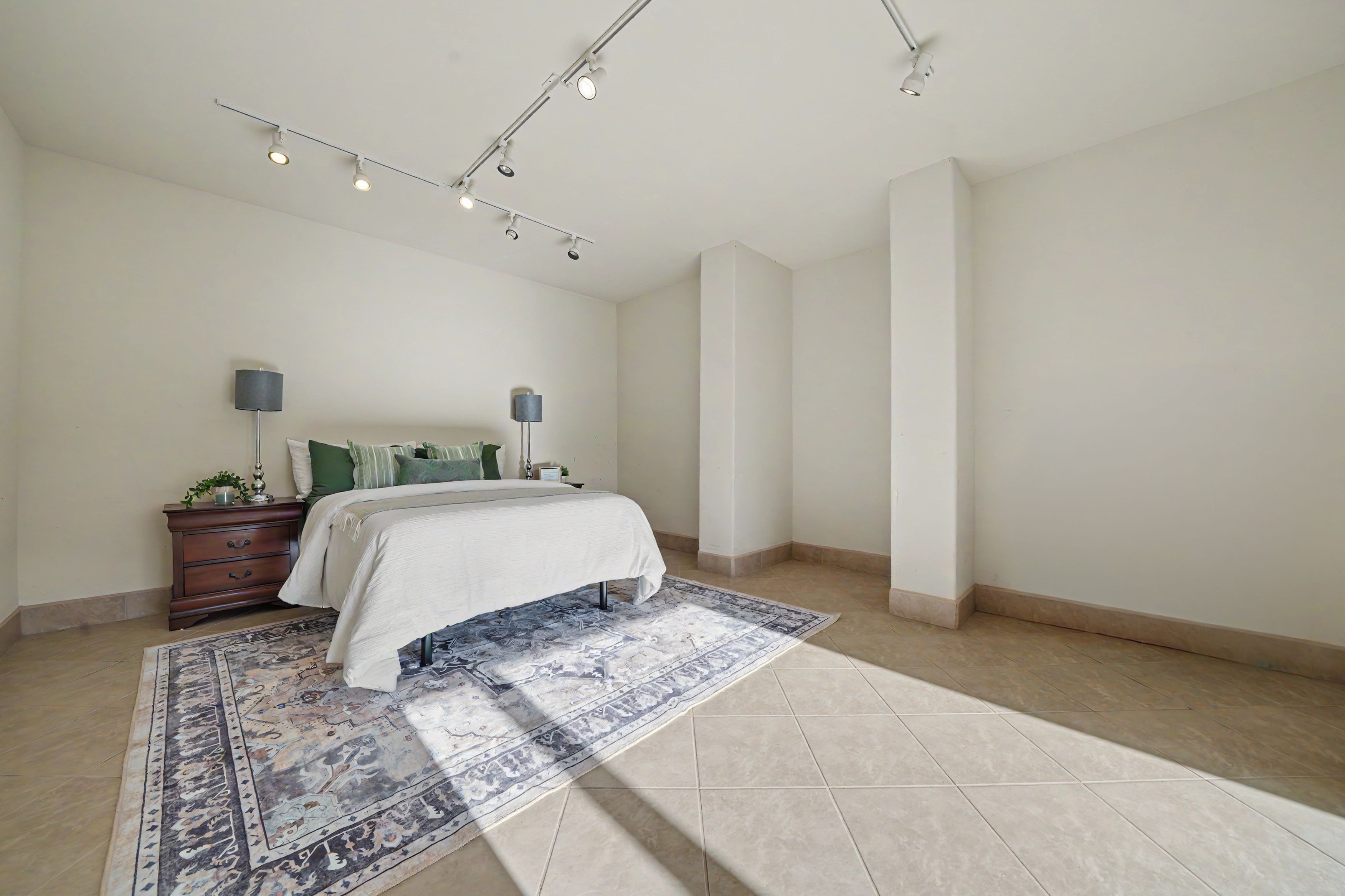  40 Acres - Fully Wheelchair Accessible - Indoor Pool - 物件實景