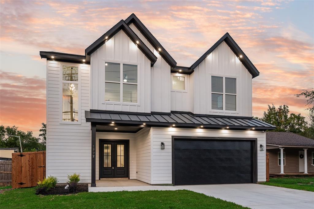 Dallas, Texas, 75211, United States, 4 Bedrooms Bedrooms, ,4 BathroomsBathrooms,Residential,For Sale,1893566