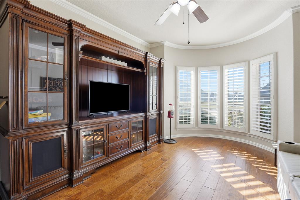 Cleburne, Texas, 76033, United States, 4 Bedrooms Bedrooms, ,3 BathroomsBathrooms,Residential,For Sale,2002191