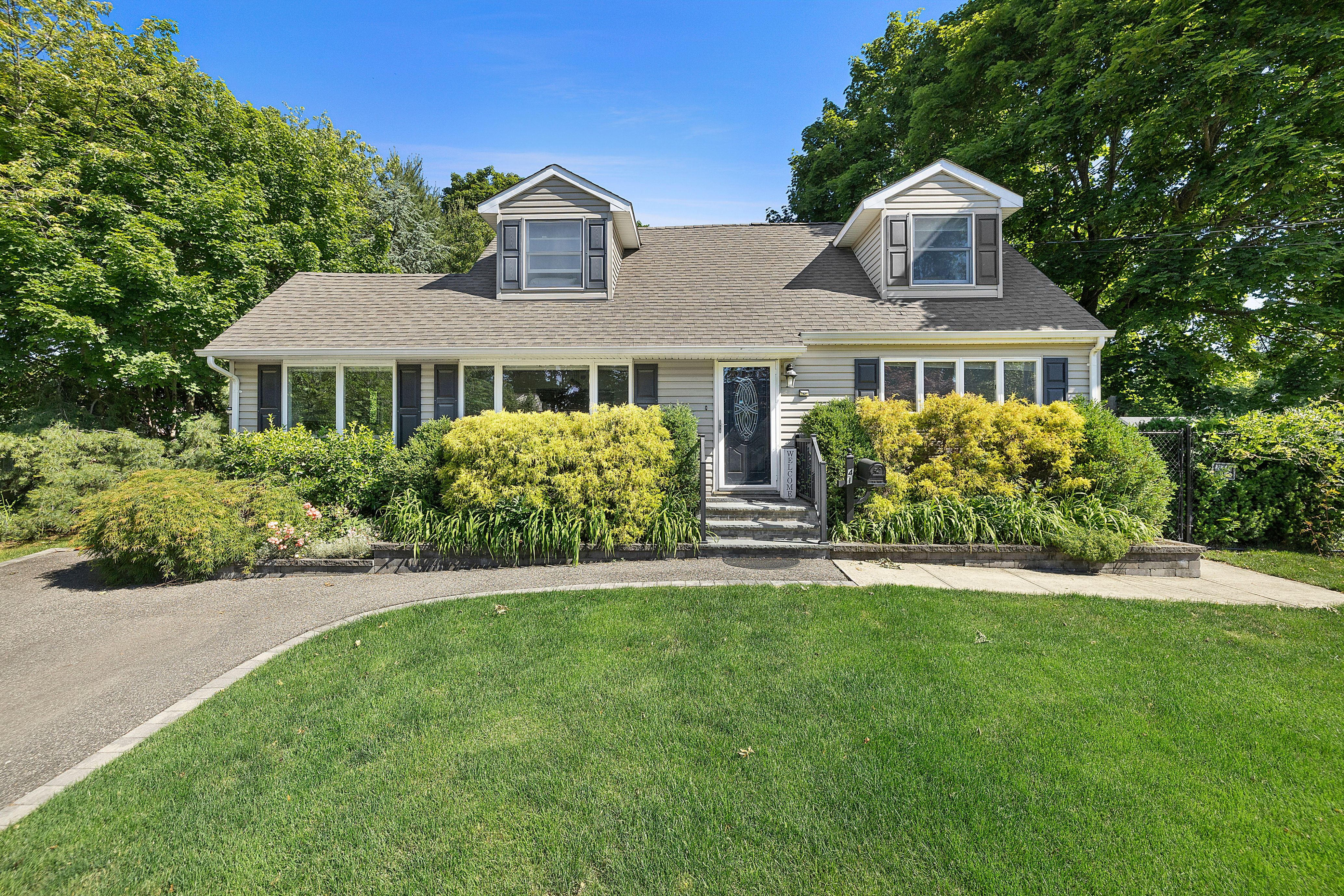  41 Marvin Drive, Kings Park, NY, 11754 - 物件實景