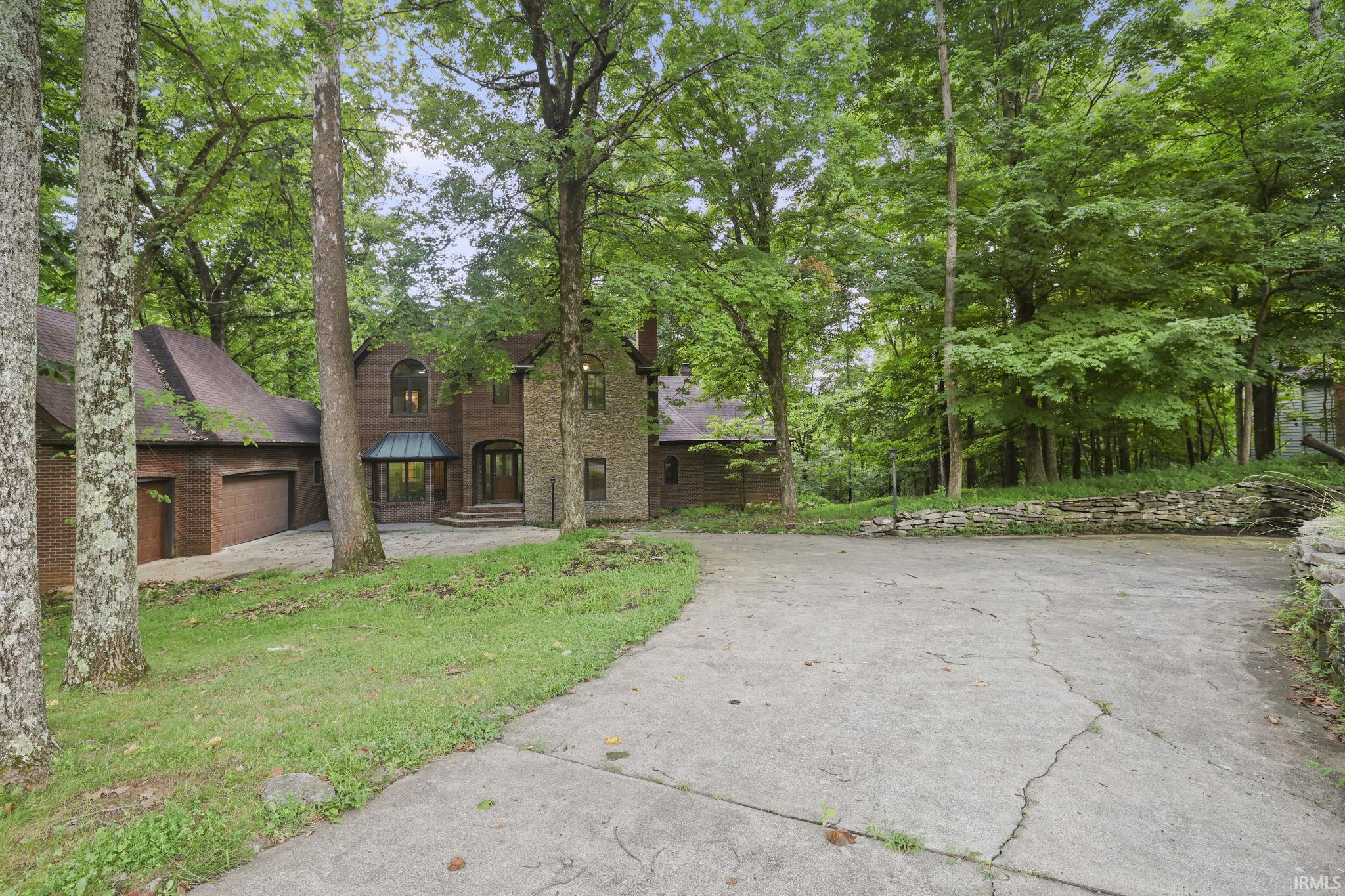 Bloomington, Indiana, 47408, United States, 4 Bedrooms Bedrooms, ,6 BathroomsBathrooms,Residential,For Sale,2037865