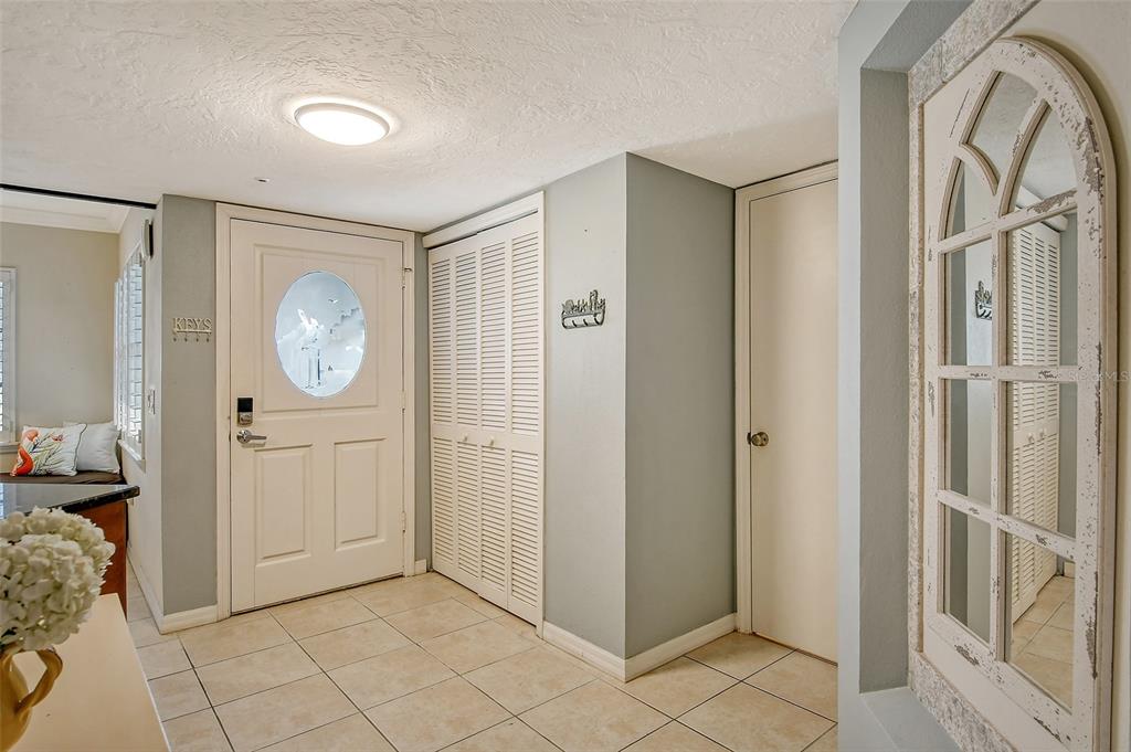 Sarasota, Florida, 34242, United States, 1 Bedroom Bedrooms, ,2 BathroomsBathrooms,Residential,For Sale,1992067