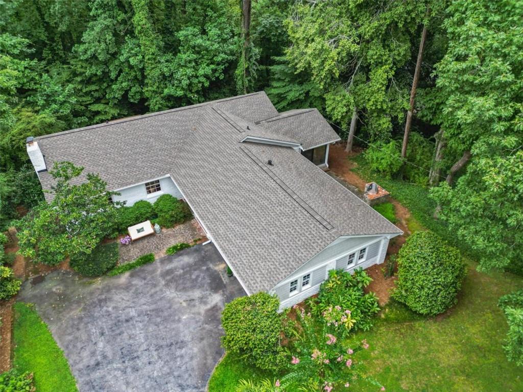 Sandy Springs, Georgia, 30342, United States, 4 Bedrooms Bedrooms, ,3 BathroomsBathrooms,Residential,For Sale,1912192