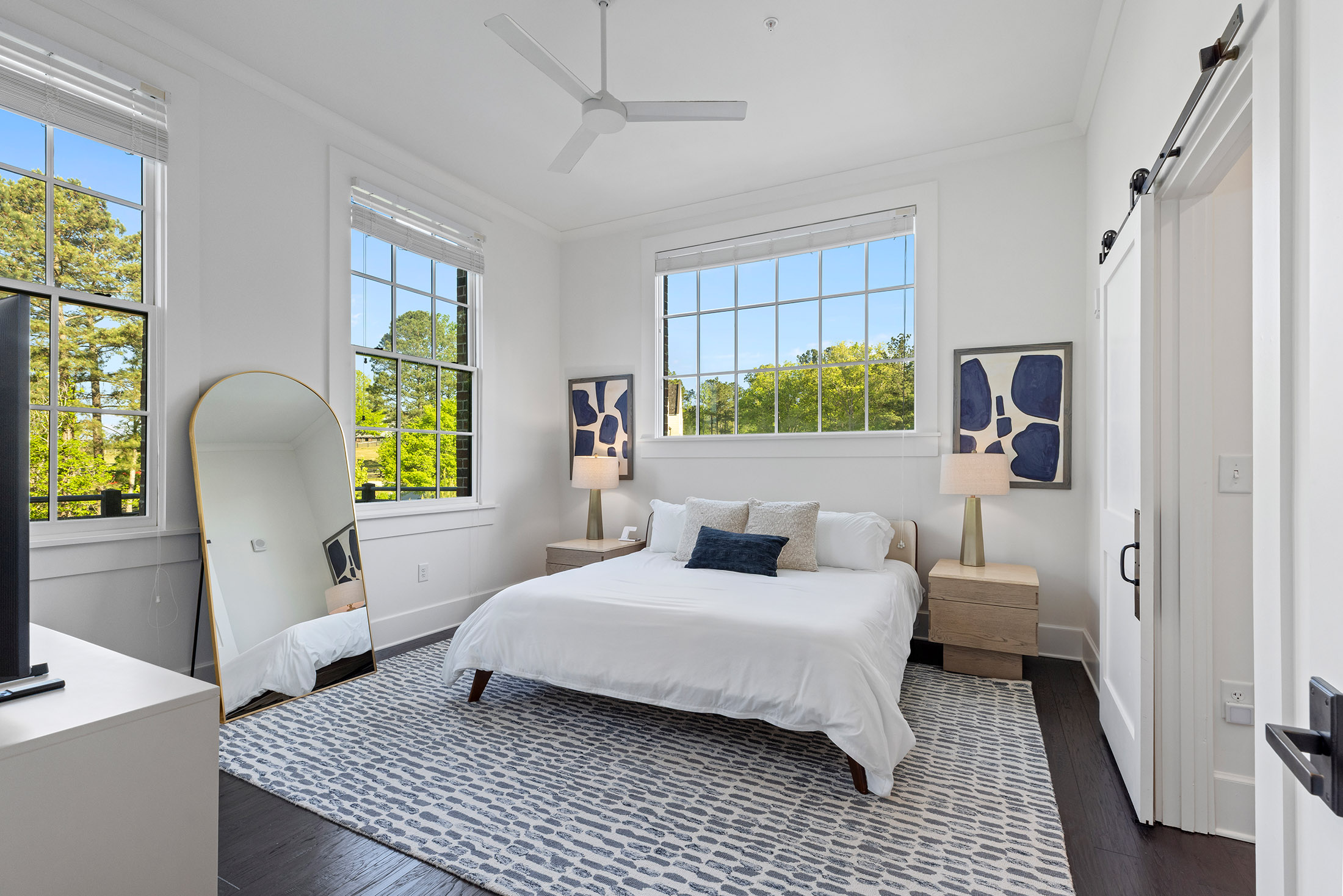  Top Floor, Corner Condo Overlooking Serenbe Stables - 物件實景